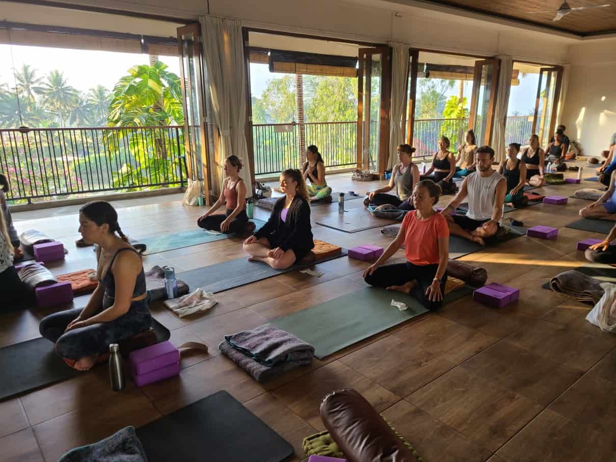 yoga-teacher-training (3)