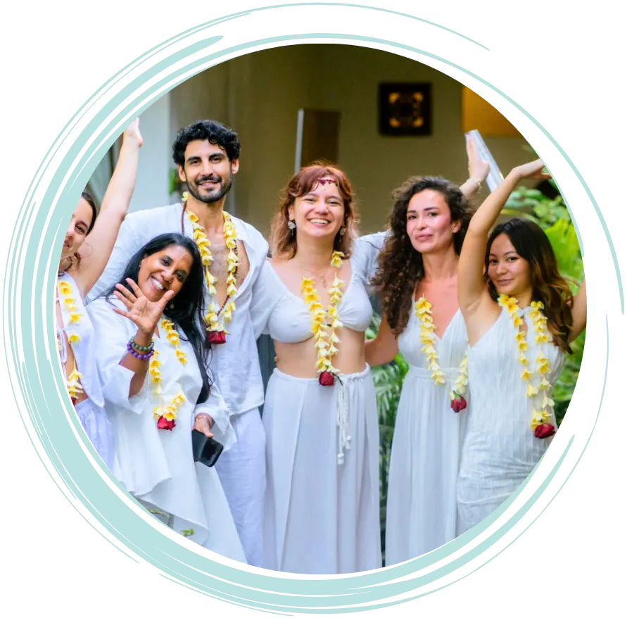 yoga teacher training students building community and lifelong friendships in Bali